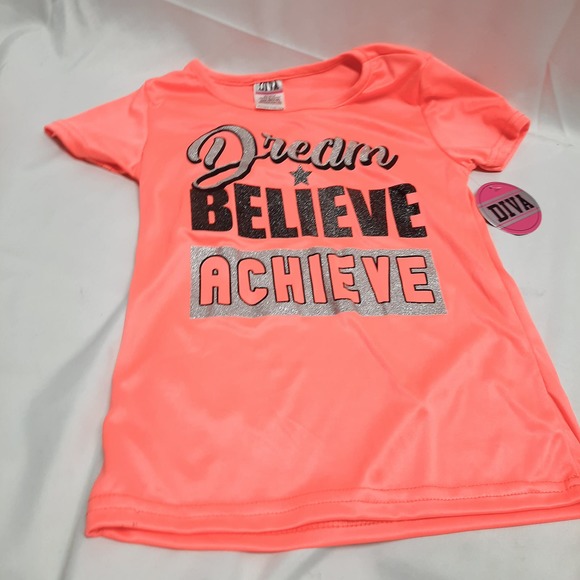 NWT Diva Dream Believe Achieve Silky Neon Peachy Orange Top Size M 7/8 - Picture 1 of 4